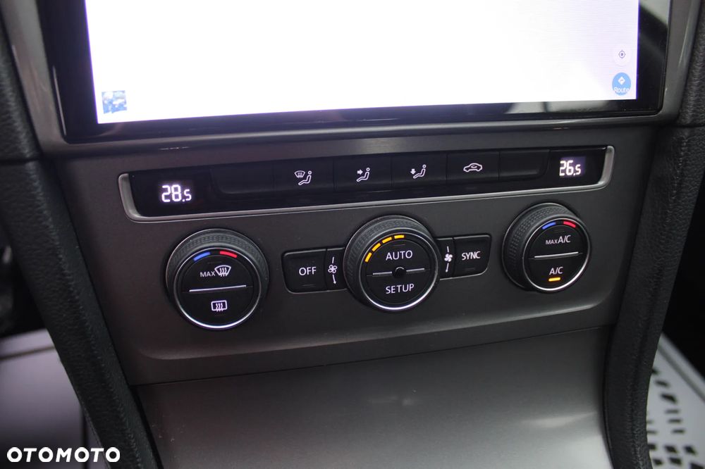 Volkswagen Golf 1.2 TSI MATCH - 14