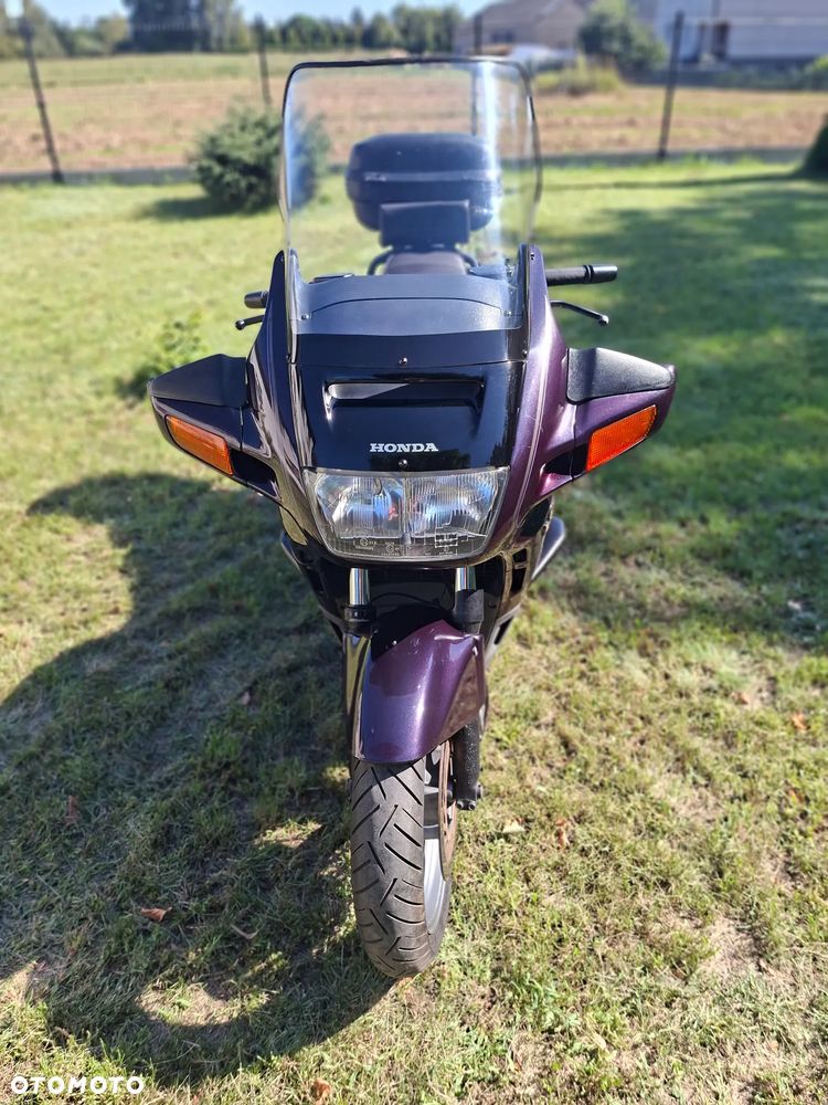 Honda ST - 6