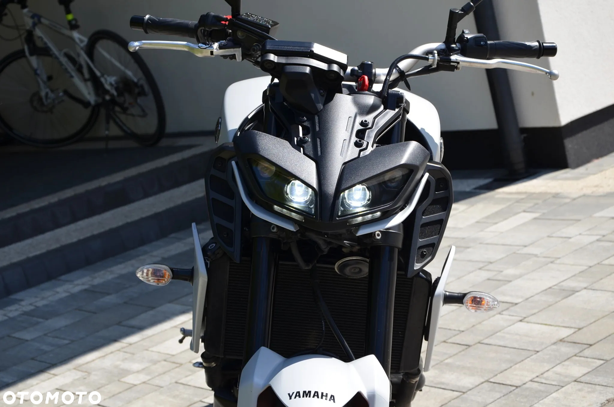 Yamaha MT - 17