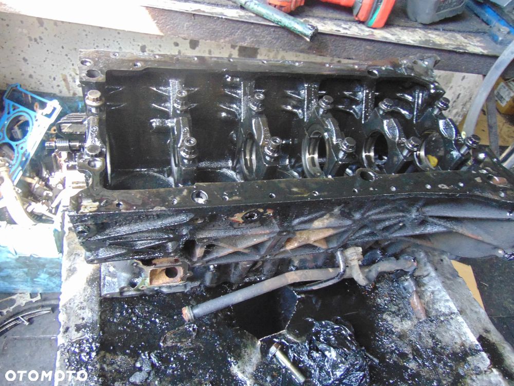 Blok silnika mercedes Sprinter 2,9 TDI - 13