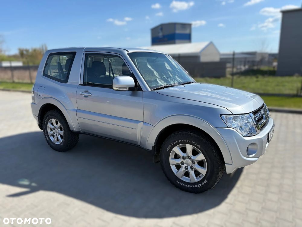 Mitsubishi Pajero 3.2 DI-D - 1