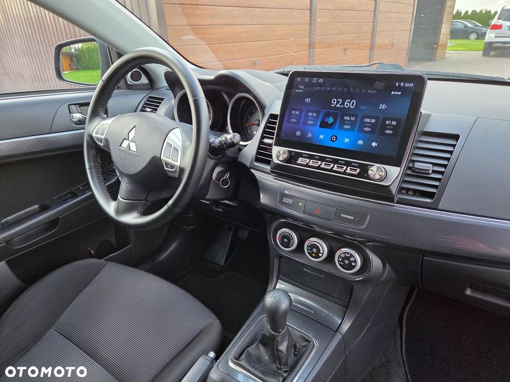 Mitsubishi Lancer - 7