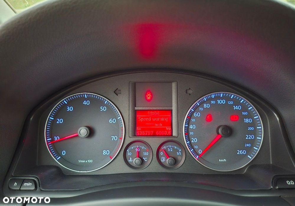 Volkswagen Golf Plus - 29