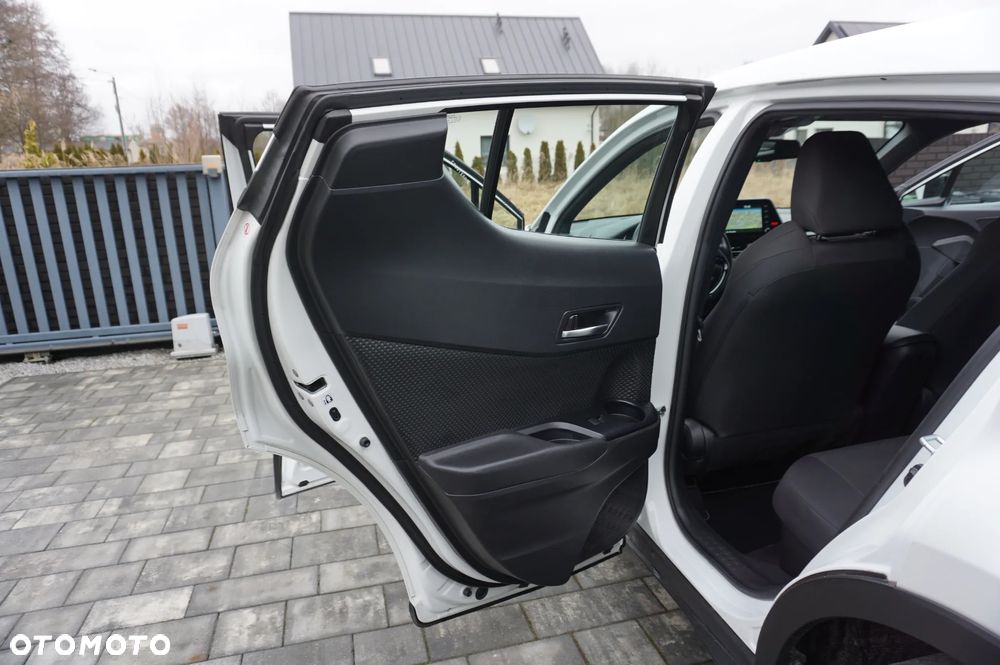 Toyota C-HR 1.8 Hybrid GPF Style - 21