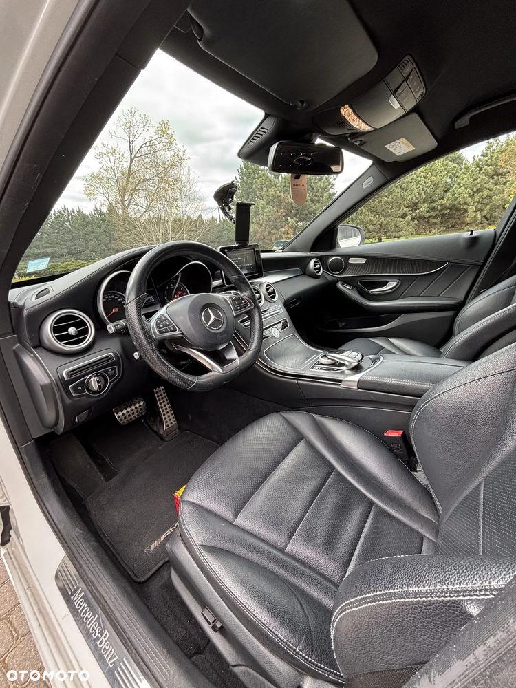 Mercedes-Benz Klasa C 200 4-Matic 7G-TRONIC - 14