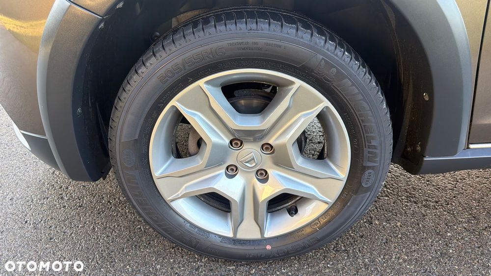 Dacia Sandero Stepway TCe 90 (S&S) Prestige - 33
