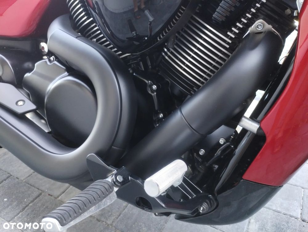Suzuki Boulevard - 15