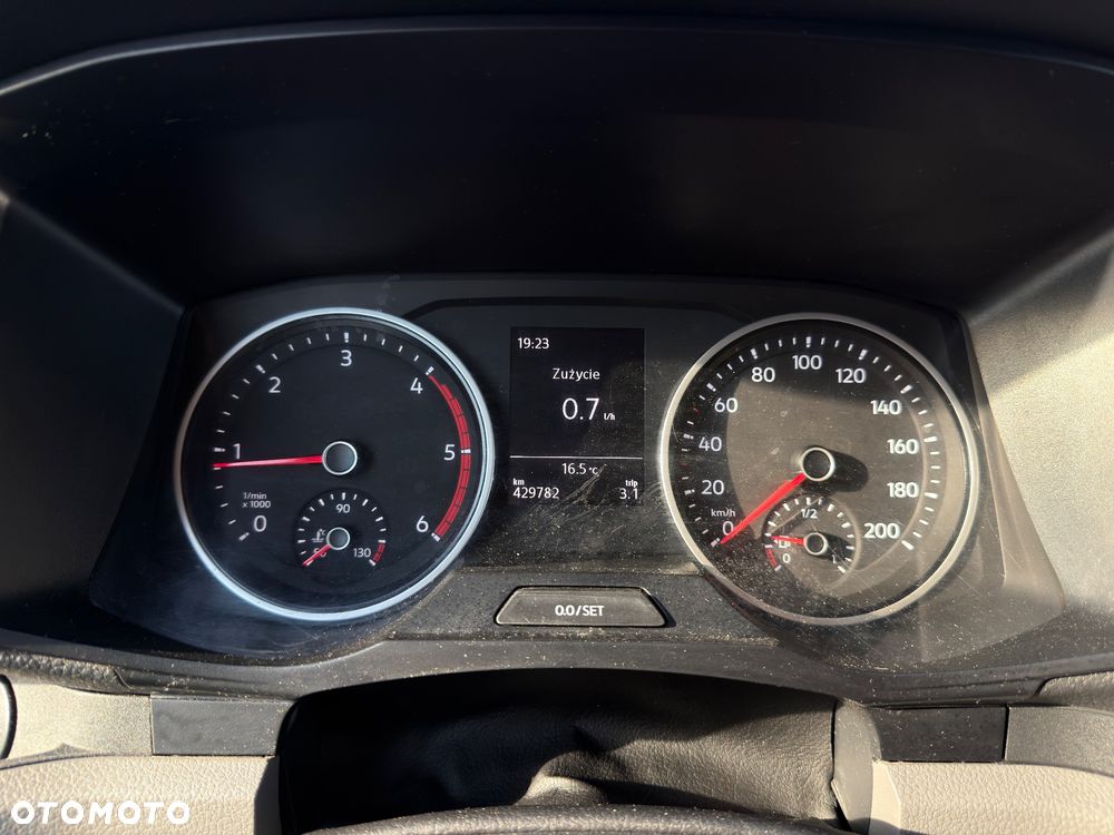 Volkswagen CRAFTER L2H2 - 27