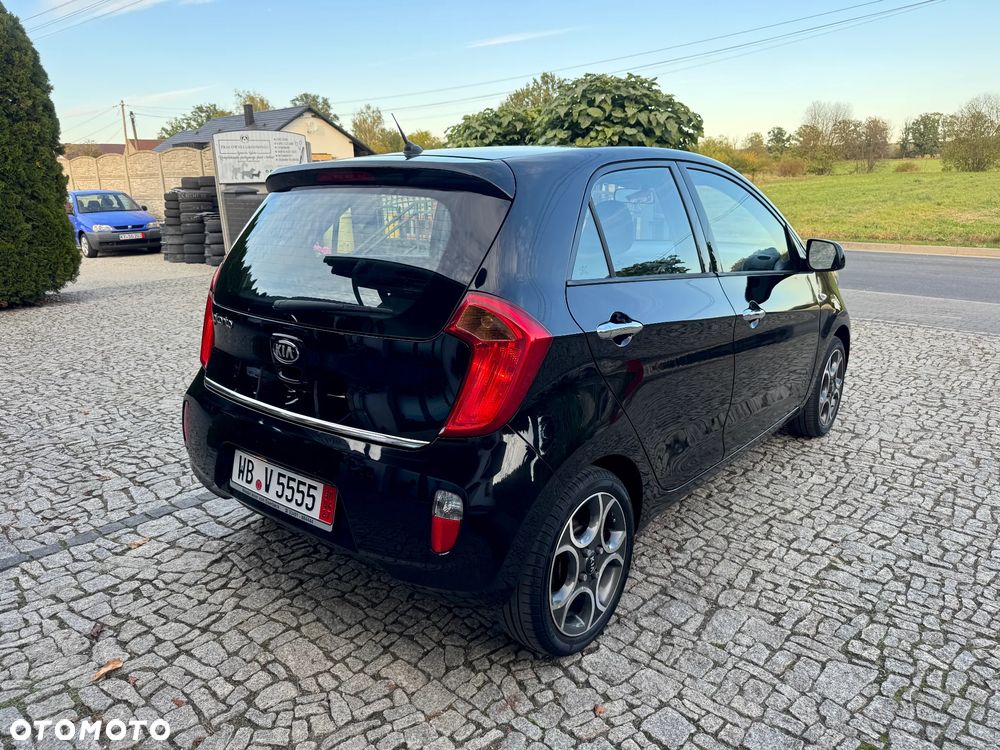 Kia Picanto 2013 photo 5
