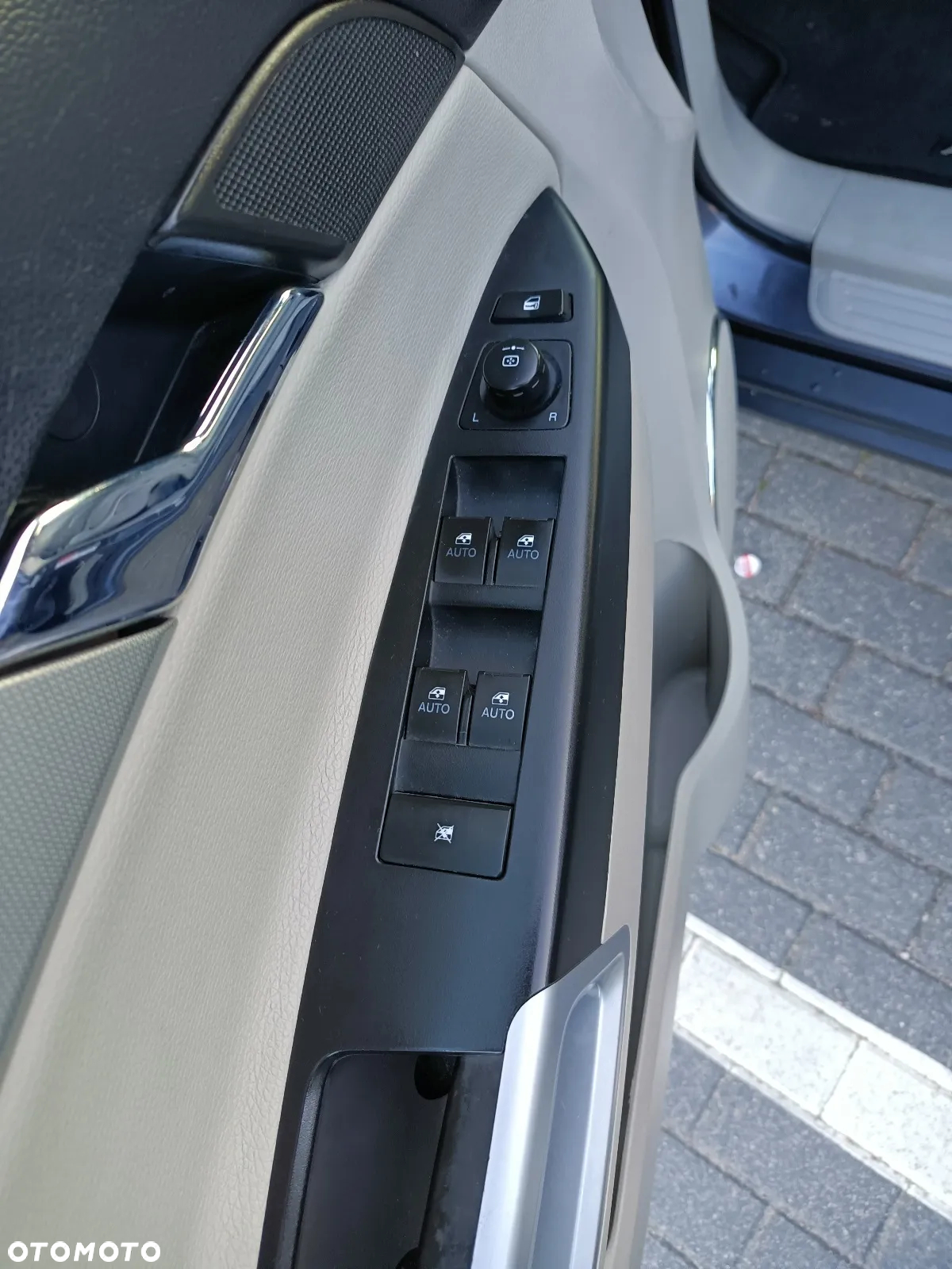 Opel Antara 2.2 CDTI 2x4 - 12