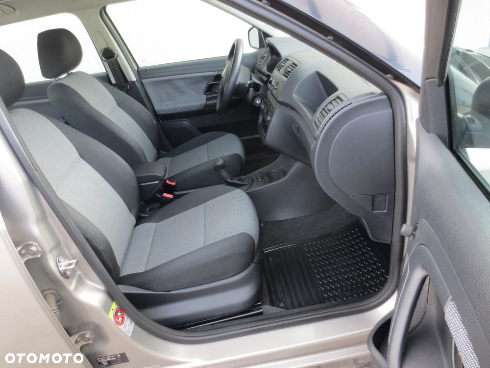 Skoda Fabia 1.2 12V Active - 9