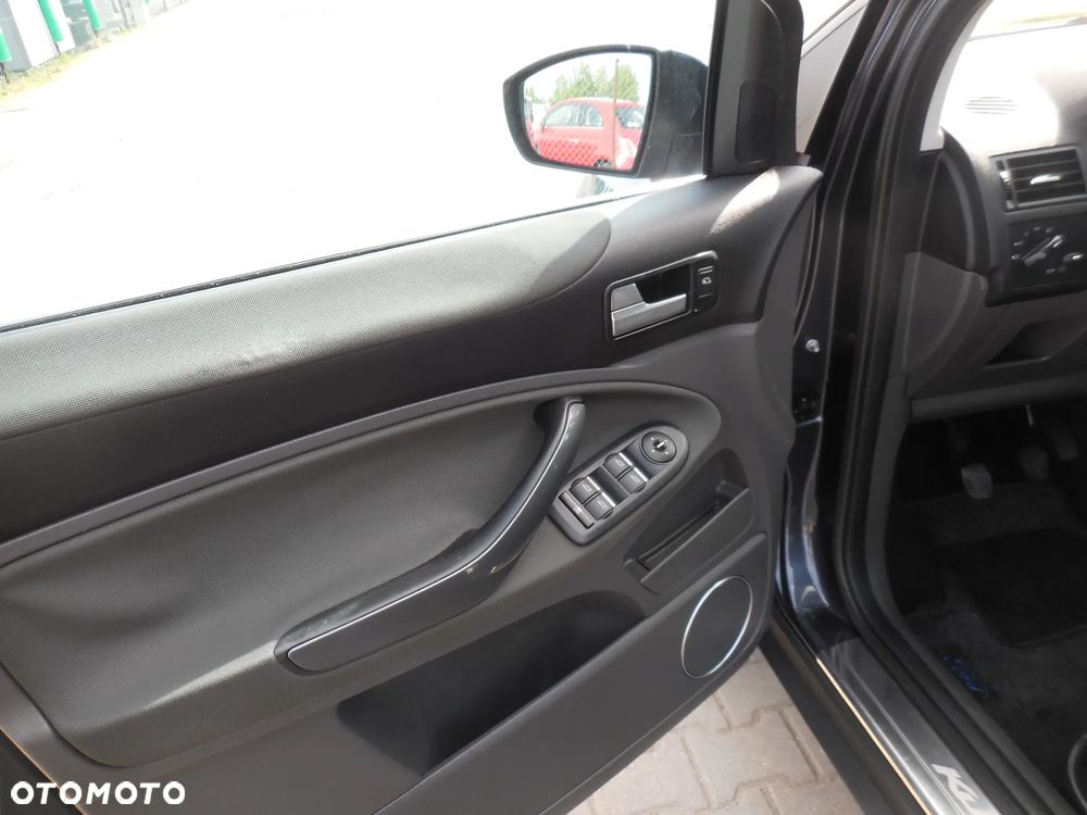 Ford Kuga - 18