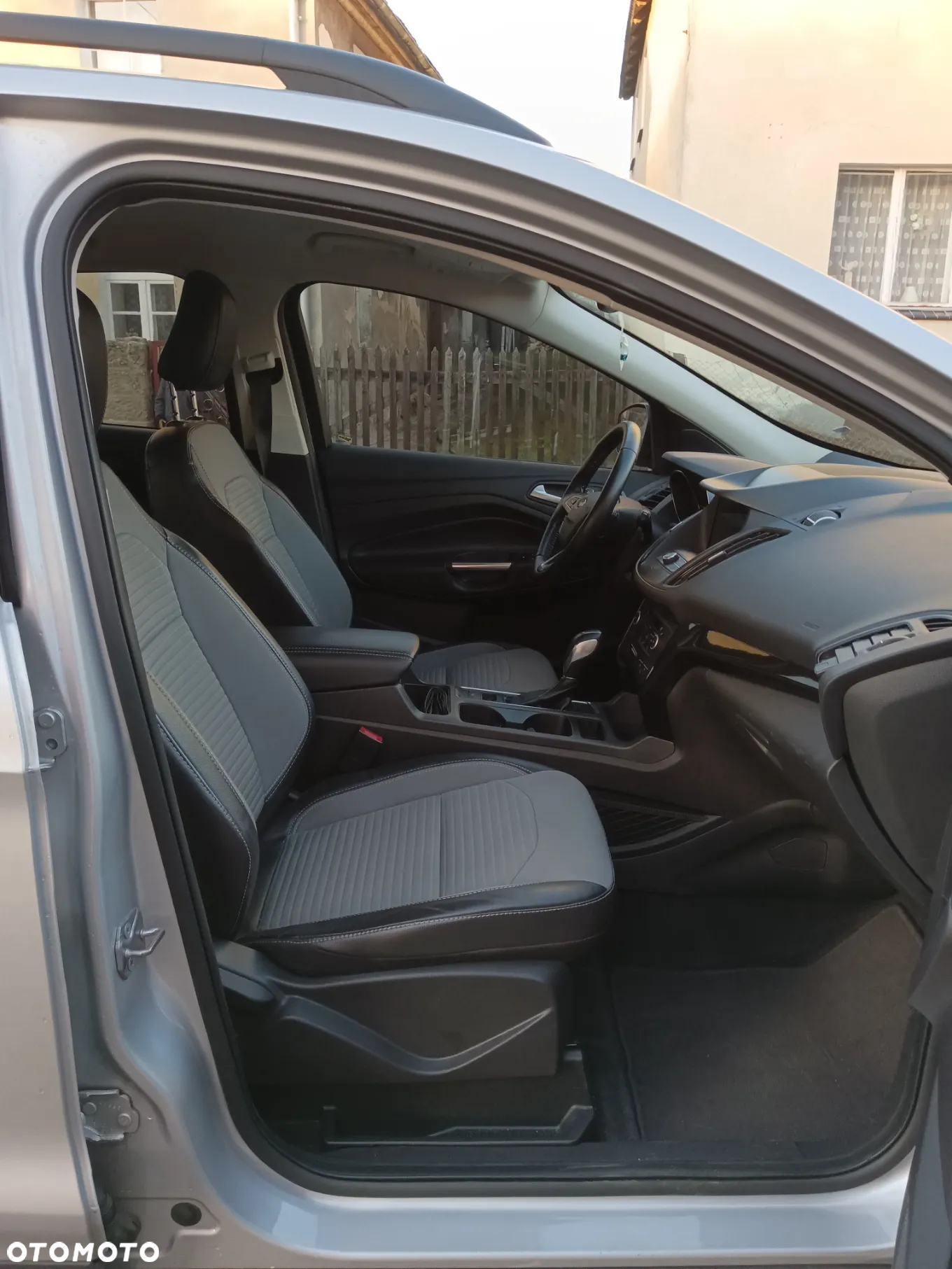 Ford Escape 1.5 EcoBoost AWD SE - 11