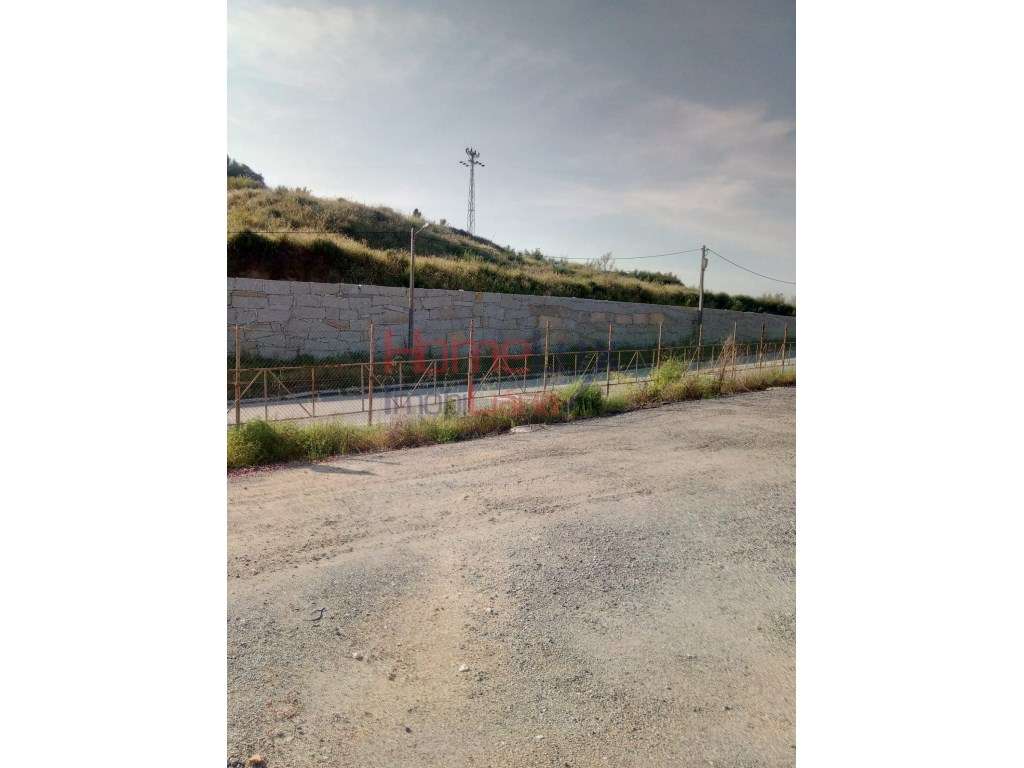 Terreno Urbano - Grande imagem: 5/20