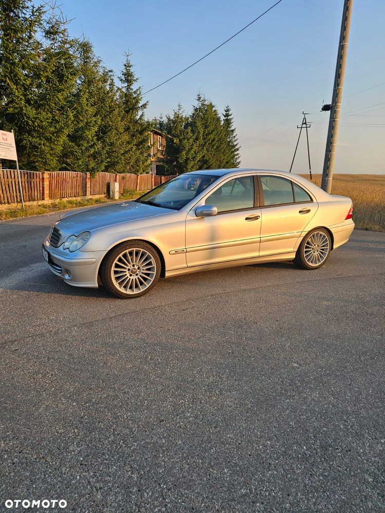 Mercedes-Benz Klasa C 200 T CDI Classic - 6