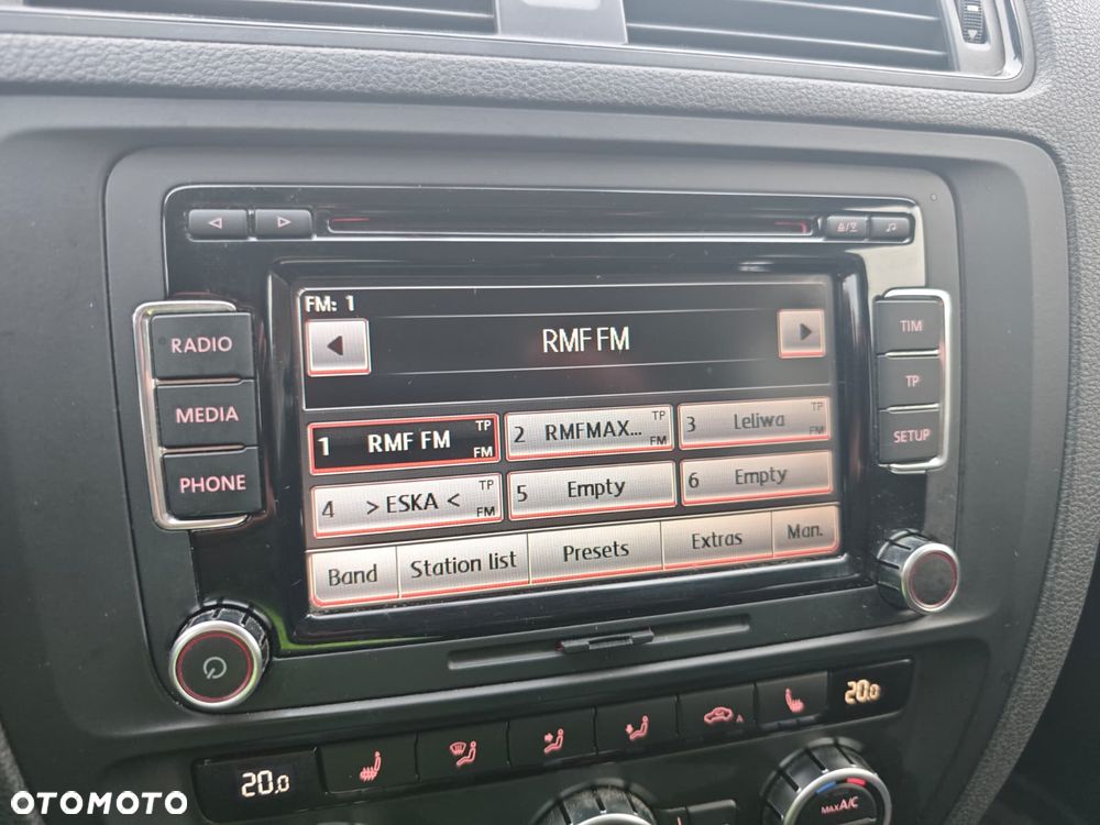 Volkswagen Jetta 1.6 TDI Trendline - 7