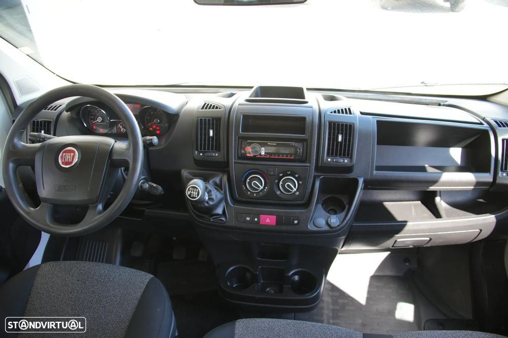 Fiat Ducato 7Lugares 2.3Multijet 131cv - 12