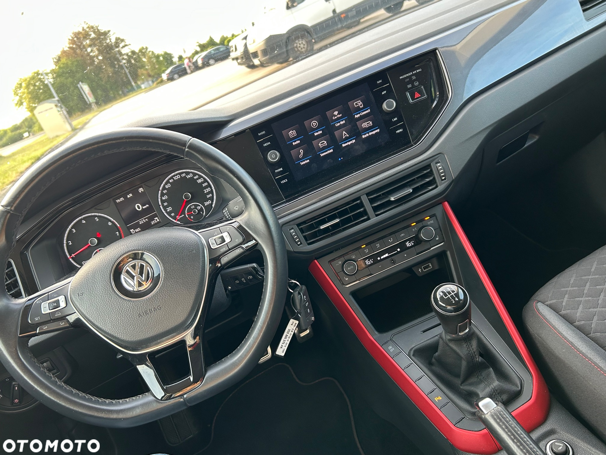 Volkswagen Polo 1.0 JOIN - 17