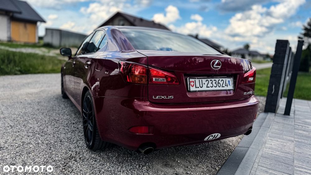 Lexus IS 250 Prestige - 23