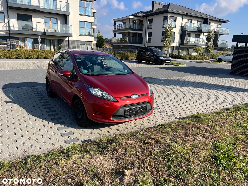 Ford Fiesta - 2