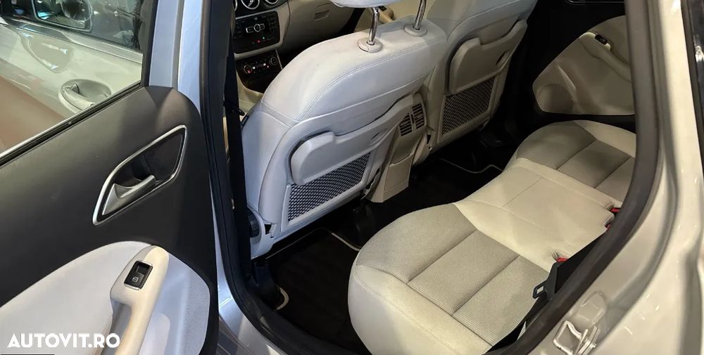Mercedes-Benz B 200 (BlueEFFICIENCY) 7G-DCT - 7