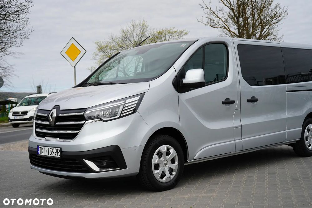 Renault Trafic 2.0 dCi - 30