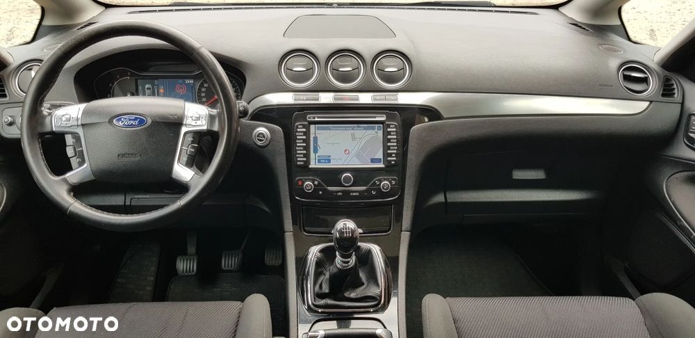 Ford S-Max - 18