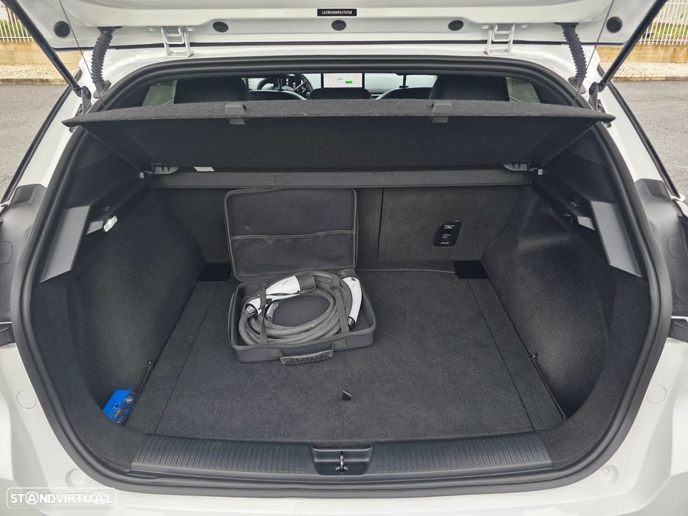 MG MG4 77 kWh Extended Range Luxury - 9