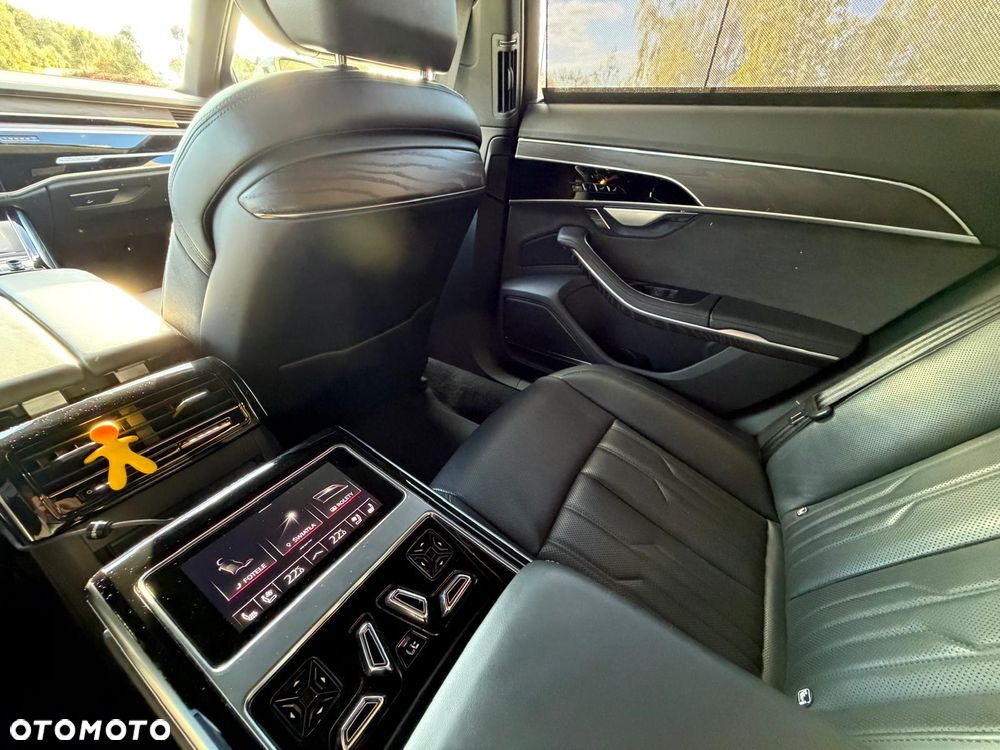 Audi A8 - 22