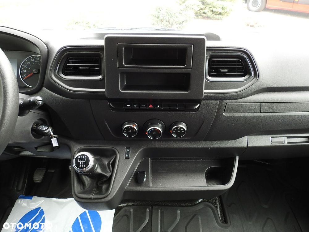 Renault MASTER PLANDEKA 10 PALET WEBASTO TEMPOMAT LEDY KLIMATYZACJA  165KM - 34