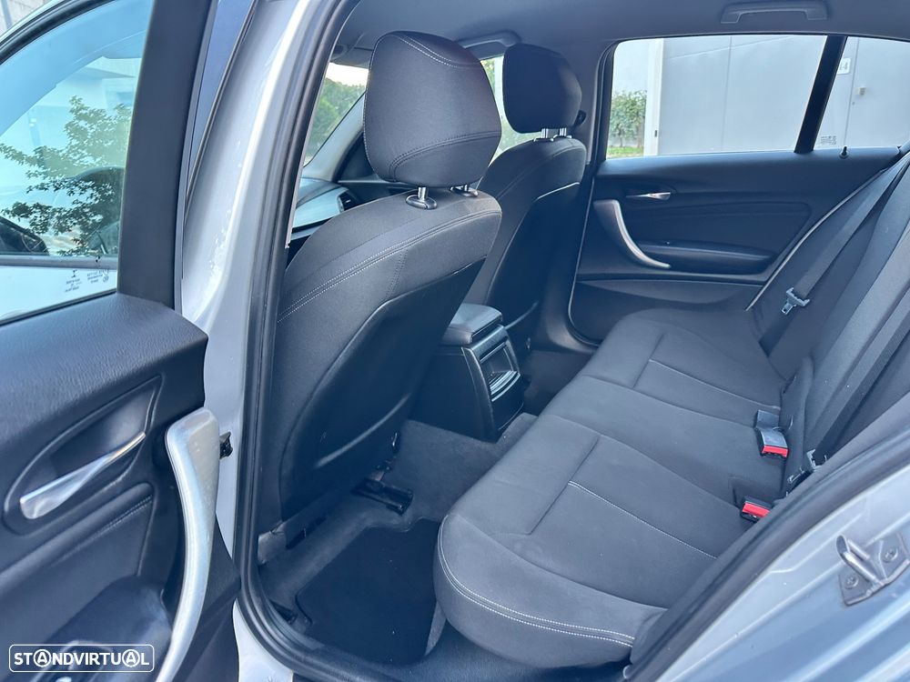 BMW 116 d EDynamics Line Sport - 30