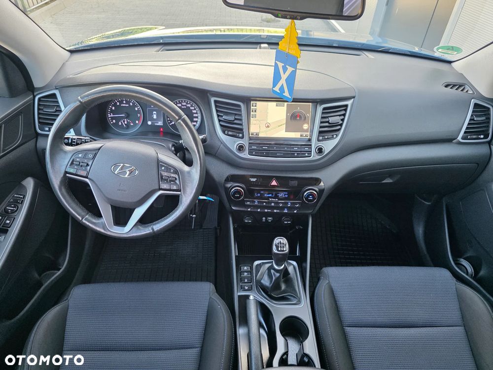 Hyundai Tucson blue 1.6 GDi 2WD Navi - 13