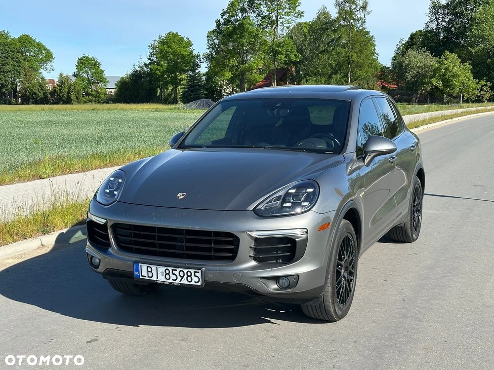 Porsche Cayenne S E-Hybrid - 8
