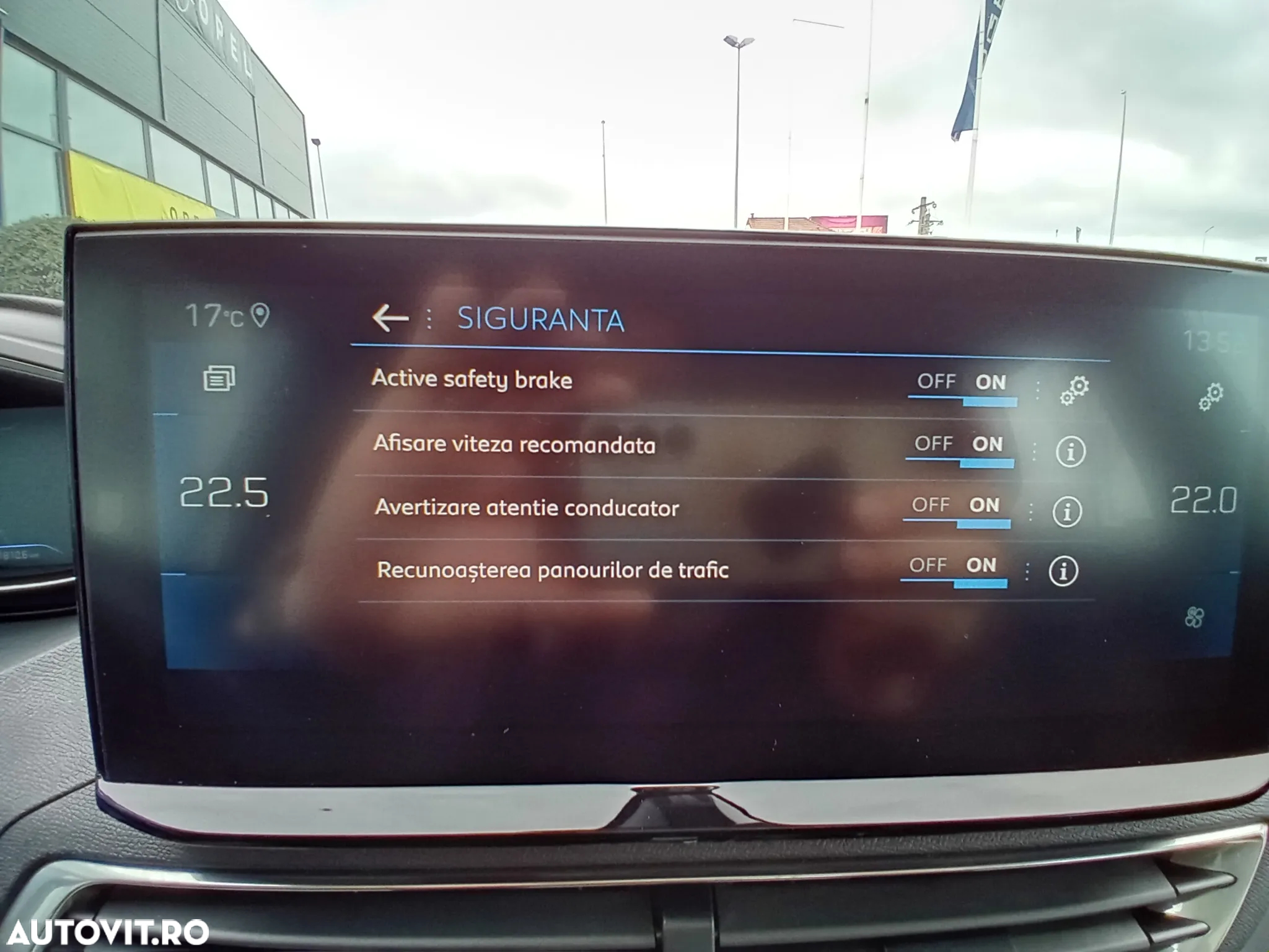 Peugeot 3008 1.2 PureTech 130 EAT8 Active Pack - 25