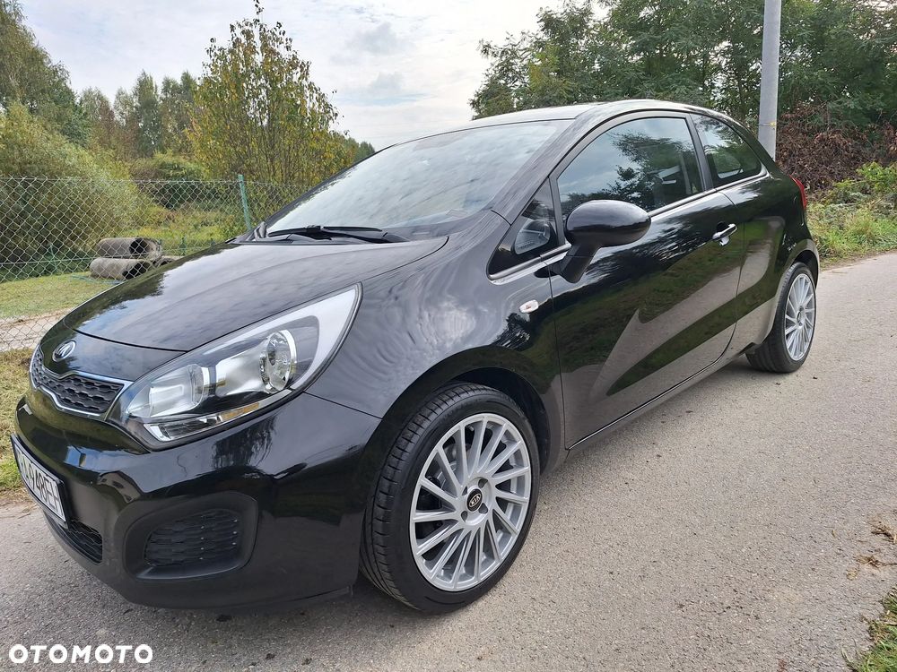 Kia Rio - 1
