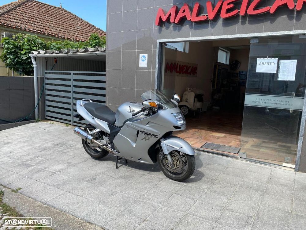 Honda CBR 1100XX - 1
