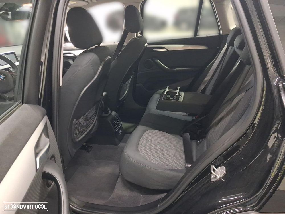 BMW X1 16 d sDrive Advantage - 7