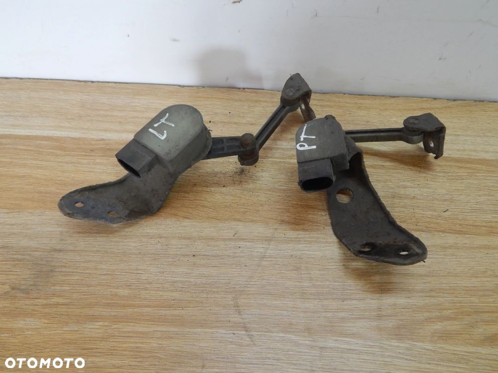 Czujnik pozomowania xenon nivo  Audi A8 D3 Q7 4L Touareg A6 phaeton cayenne 03-15 Łuków części - 2