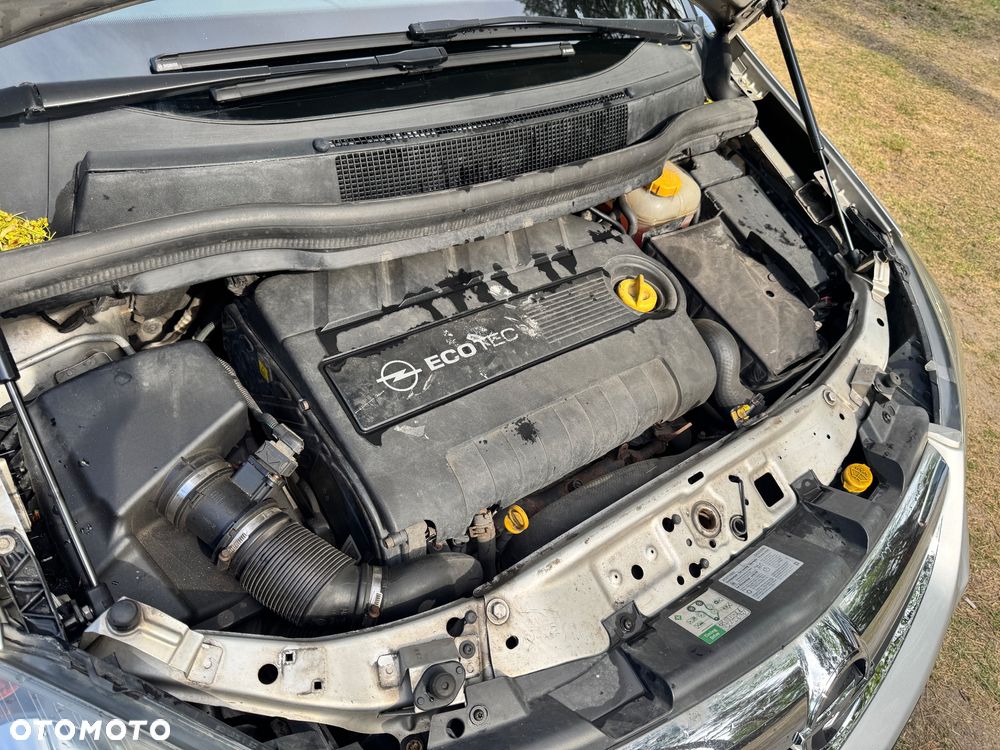 Opel Zafira 1.9 CDTI Automatik Cosmo - 9