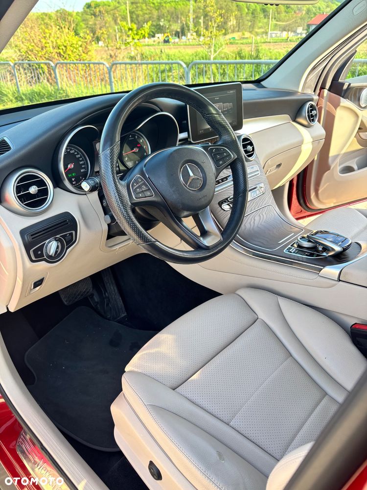 Mercedes-Benz GLC 300 4-Matic - 35