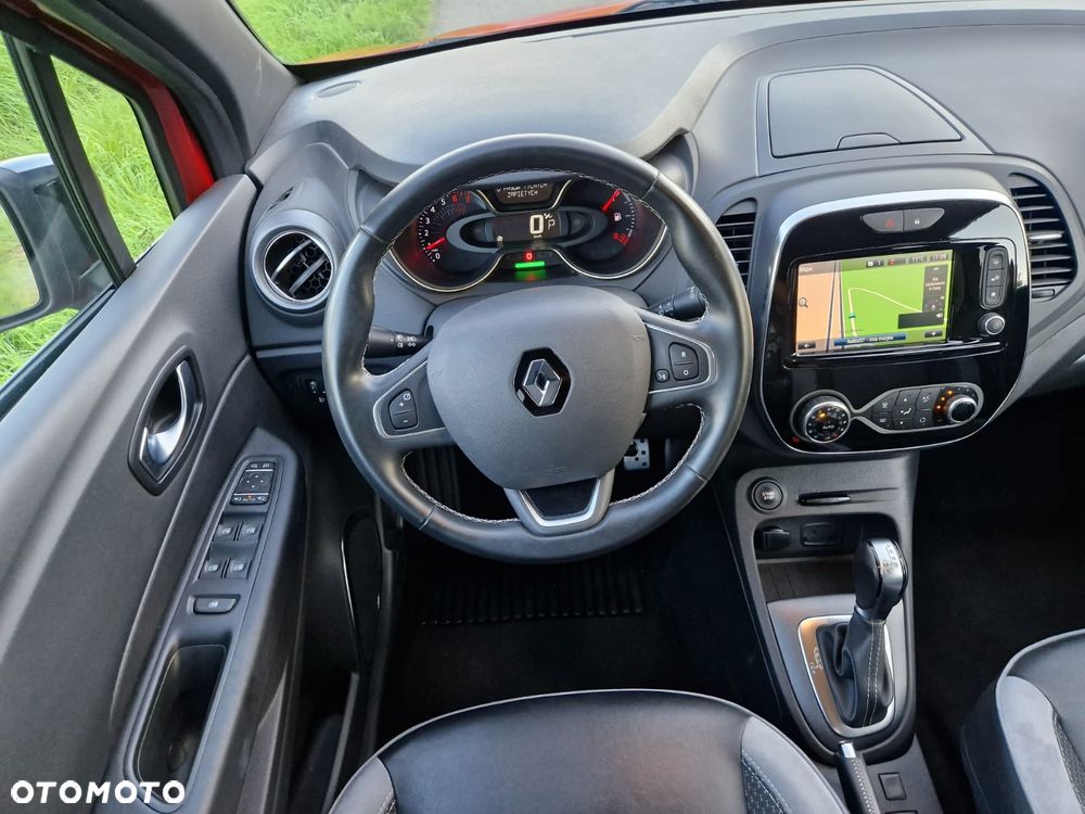 Renault Captur - 16