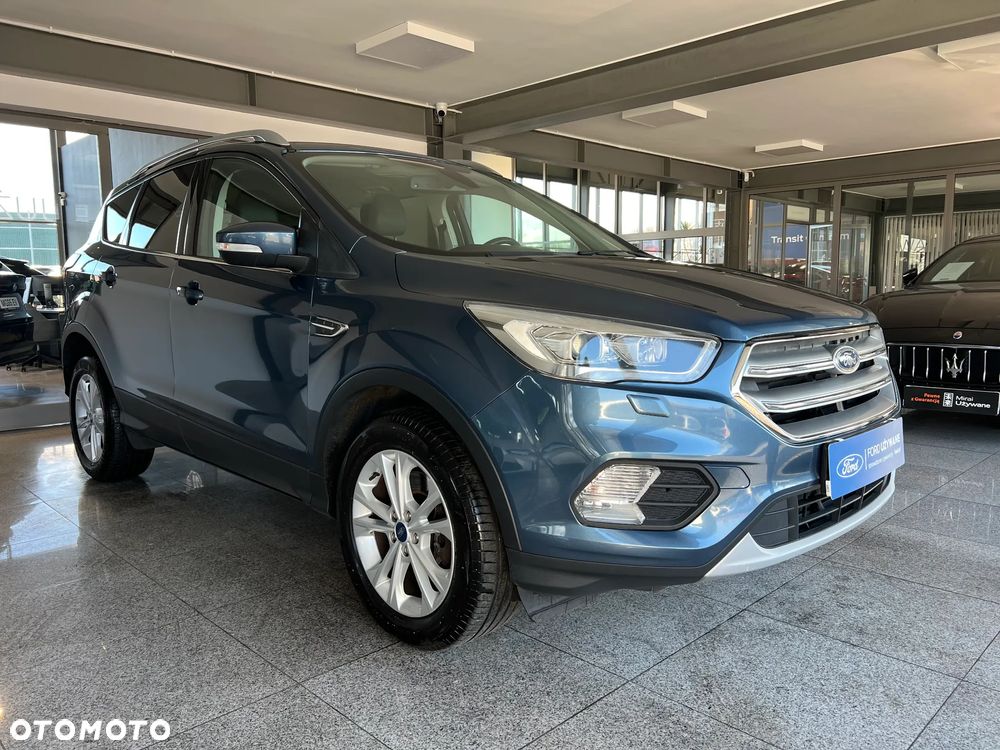 Ford Kuga 2.0 TDCi FWD Titanium - 4