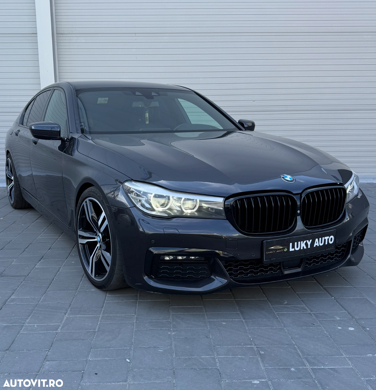 BMW Seria 7 - 14