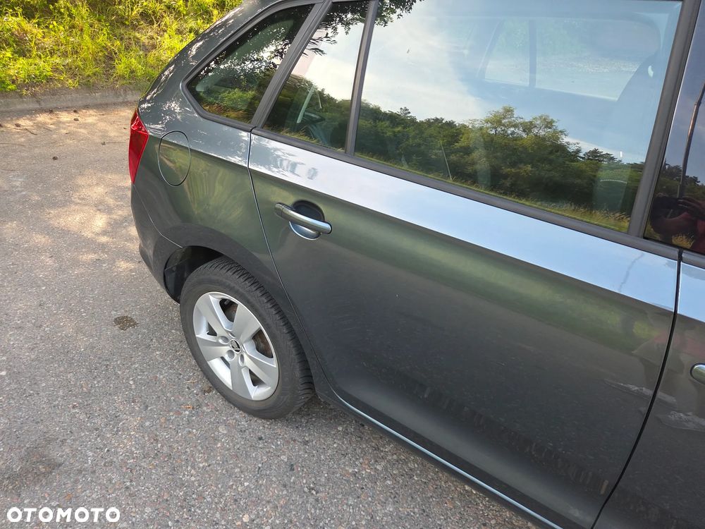 Skoda RAPID 1.2 TSI Ambition - 15
