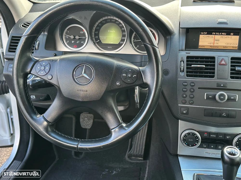 Mercedes-Benz C 220 CDi Avantgarde BlueEfficiency - 19