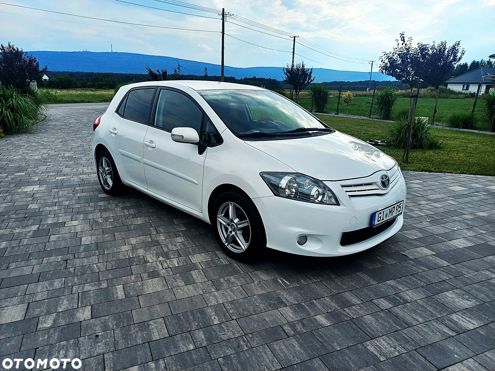 Toyota Auris 1.6 Sol - 3
