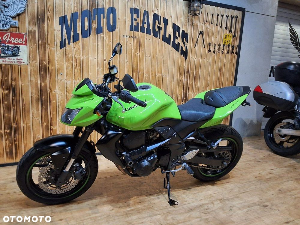 Kawasaki Z - 11