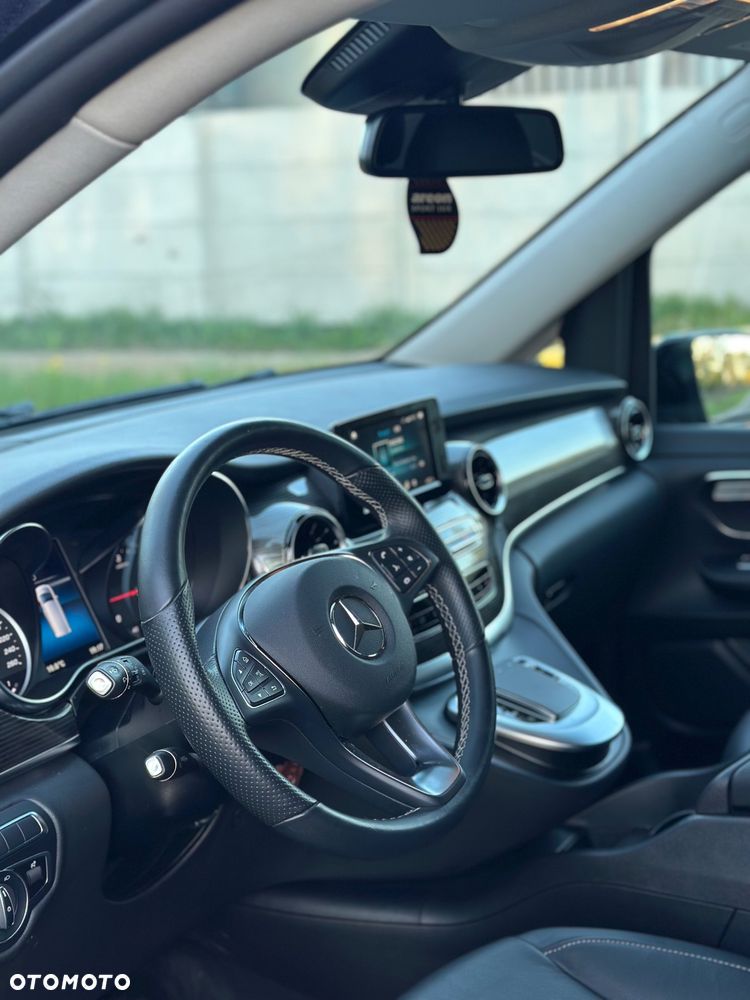 Mercedes-Benz Klasa V 220 d lang 9G-TRONIC Avantgarde - 8