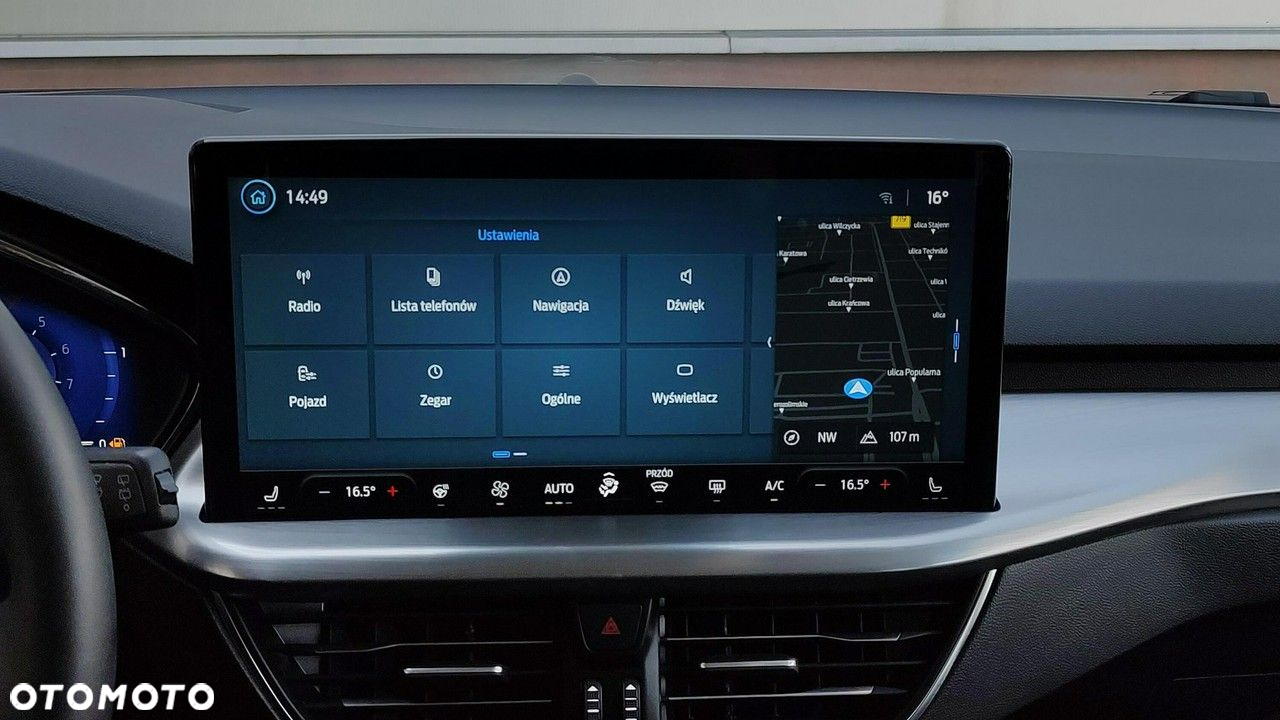Ford Focus - 26