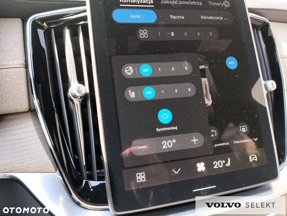 Volvo XC 90 - 21
